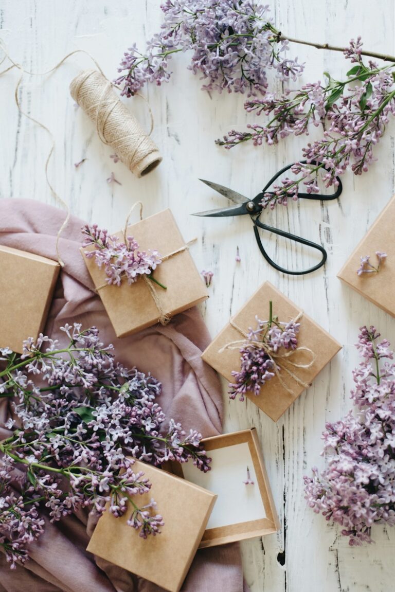 brown boxes lilac decor for Mother's day gifts